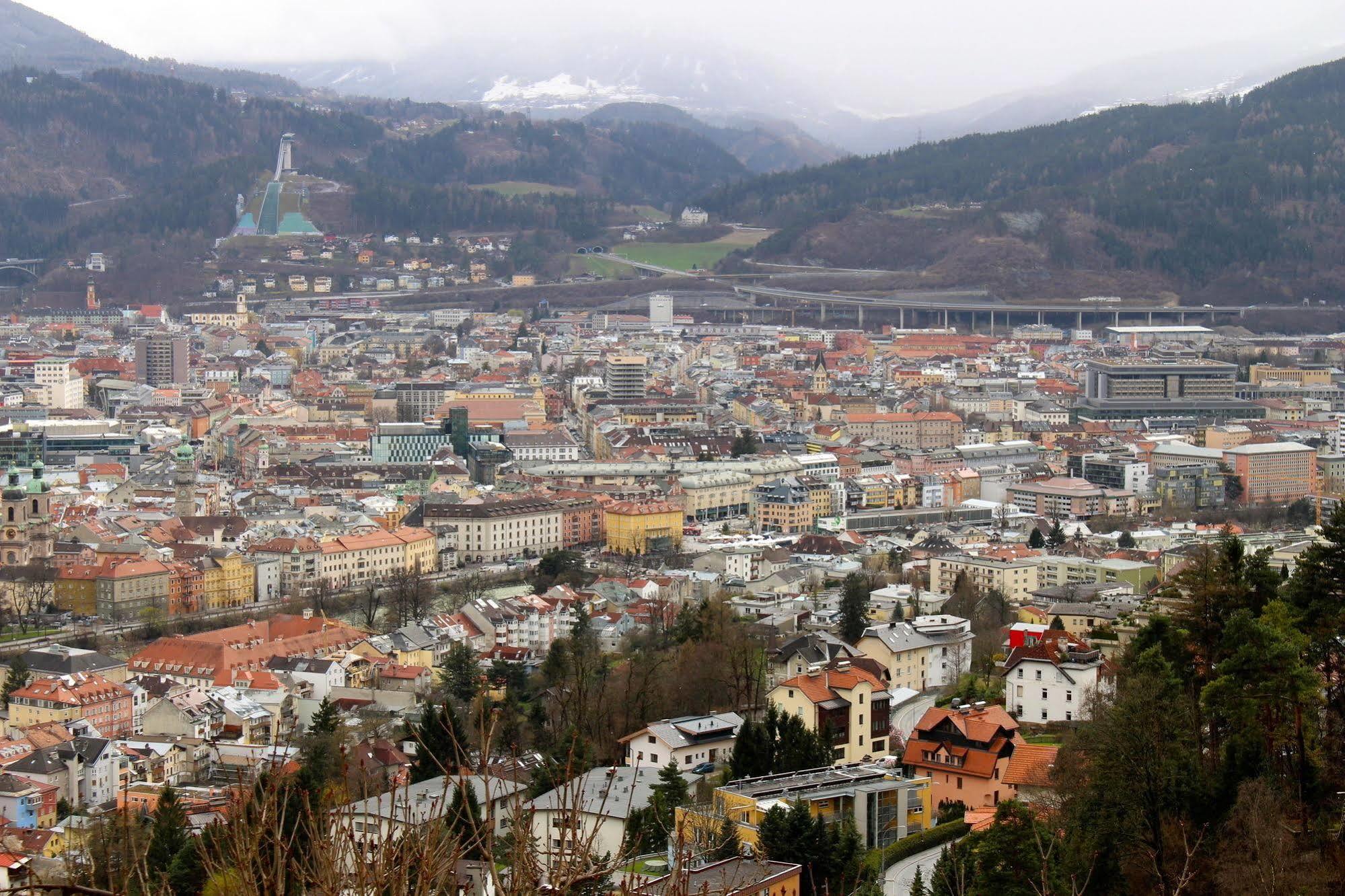 Gasthof Oelberg Innsbruck Buitenkant foto